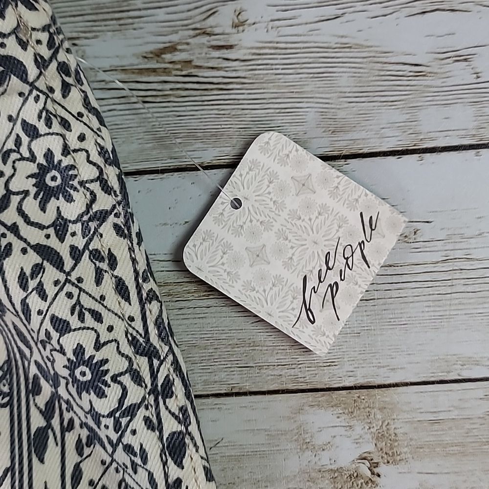 NEW Free People Modern‎ Femme Denim Floral Miniskirt Macadamia Combo Size 8 NWT - Picture 5 of 8